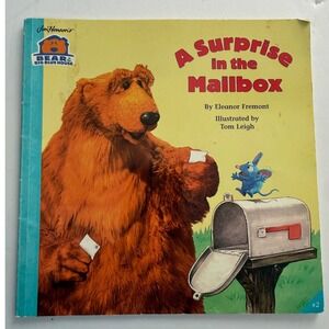 Vintage '99 Bear in the Big Blue House Book A Surprise in the Mailbox Jim Henson